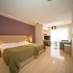Hotel Oroel &