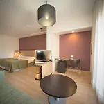Oroel & Hotel Jaca