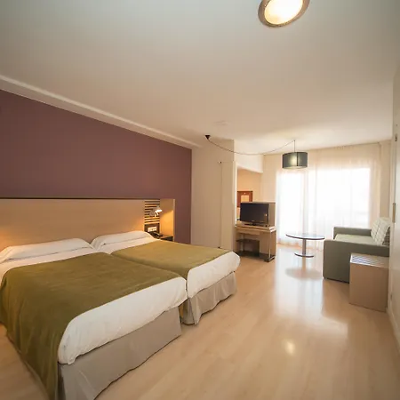 Hotel Oroel &