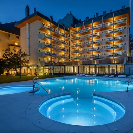 Hotel Oroel & 4*