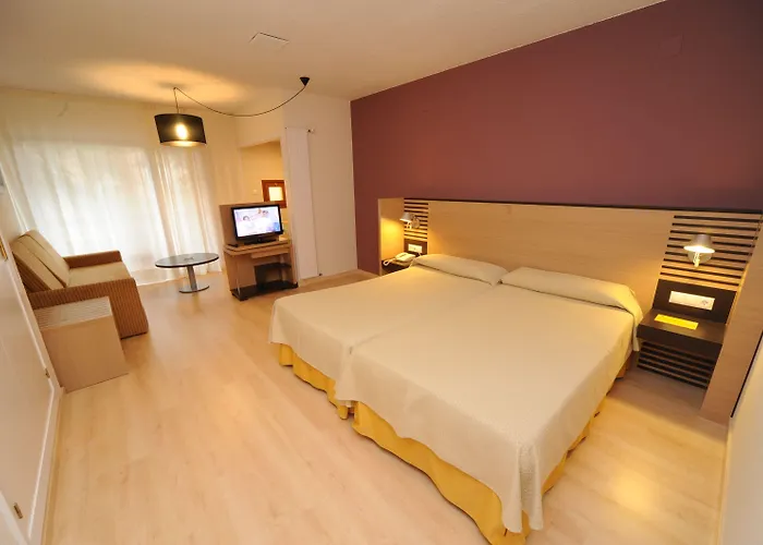 Hotel Oroel Hotel&spa 4*